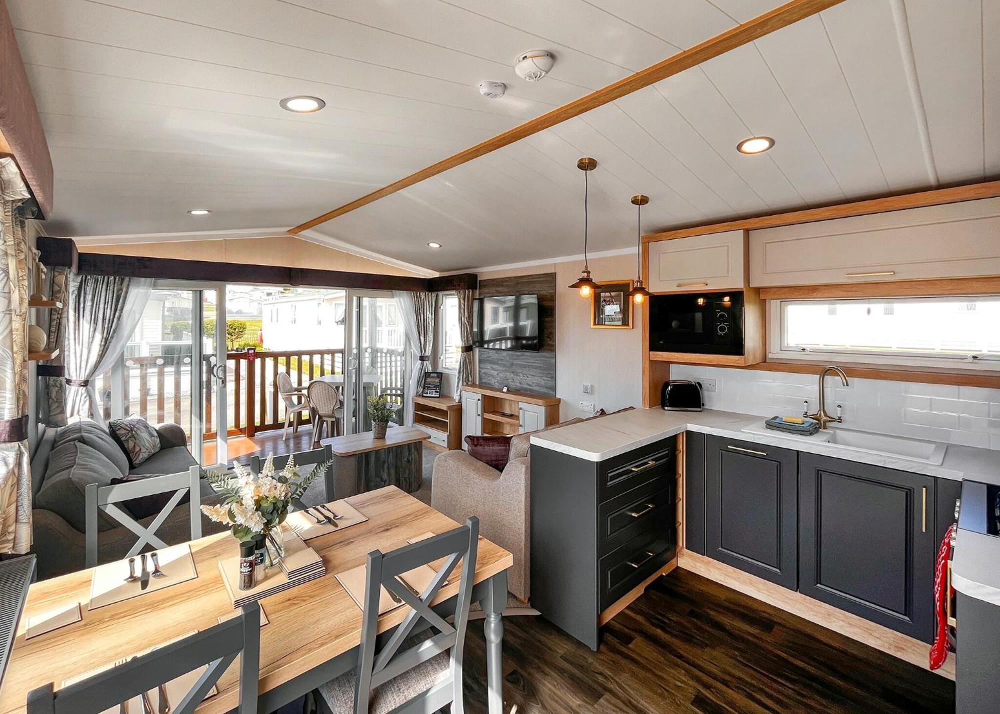 אבריסטוויט Aber Bay Holiday Park מראה חיצוני תמונה